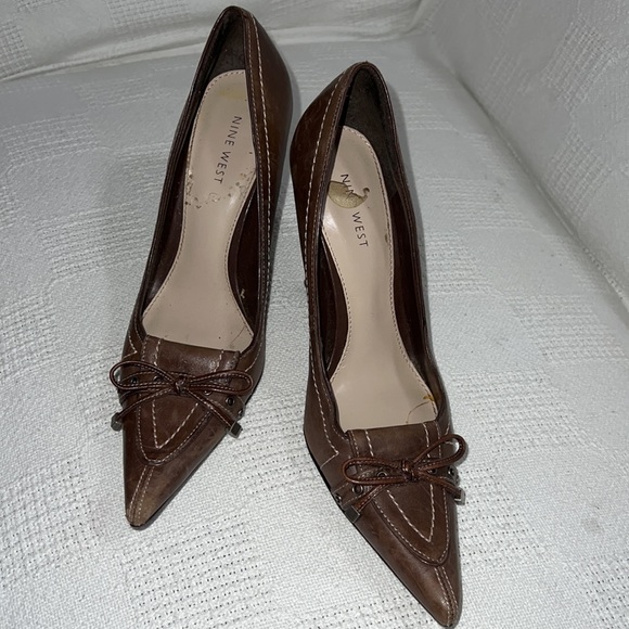 Nine West | brown heels - Picture 3 of 6